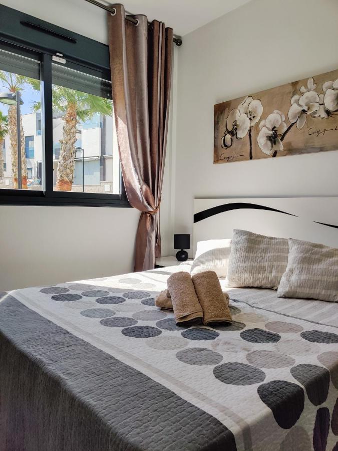 Oasis Beach Apartments Alicante Zewnętrze zdjęcie