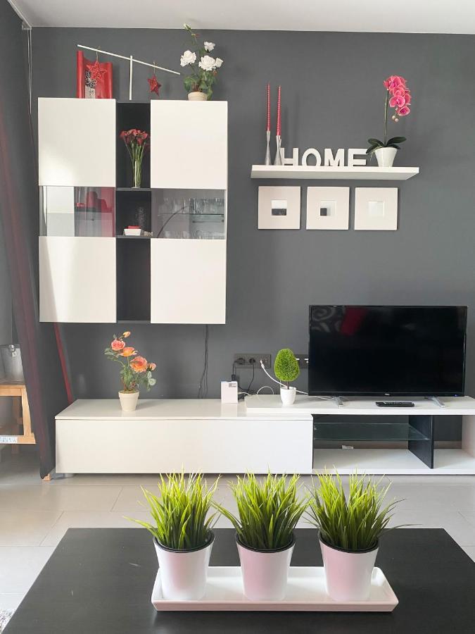 Oasis Beach Apartments Alicante Zewnętrze zdjęcie